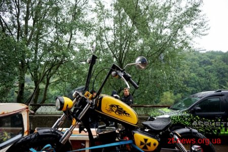 Близько 60 автівок приїхали у Житомир на Чемпіонат України з автозвуку та тюнінгу