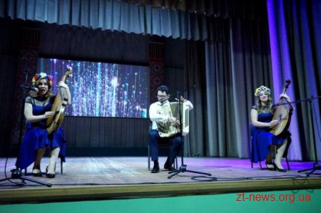 З нагоди професійного свята та до 100-річчя Державної служби працівники ОДА отримали відзнаки