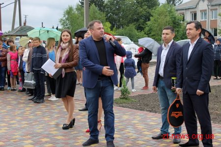 У Садківській громаді відкрили перший спорткомплекс з професійним оснащенням