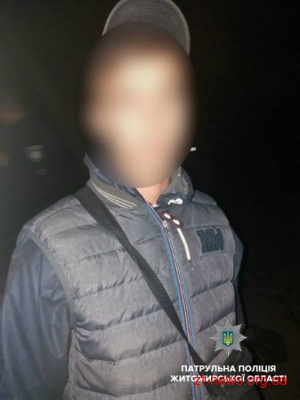 У Житомирі двоє чоловіків намагалися викрасти інструменти з гаража