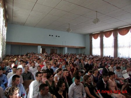 У Житомирському агроколеджі привітали випускників