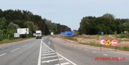 З Китаю вже прибула перша партія нової техніки для реконструкції Північного обходу