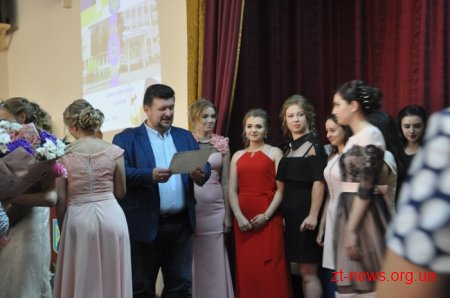 У Житомирському медичному інституті відбувся випуск медсестер та спеціалістів лабораторної діагностики