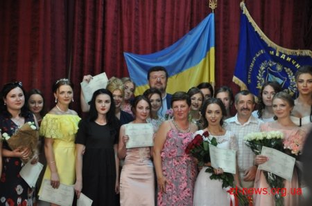 У Житомирському медичному інституті відбувся випуск медсестер та спеціалістів лабораторної діагностики