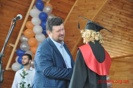 Понад 1,5 тис. студентів стали випускниками ЖДУ ім. І. Франка
