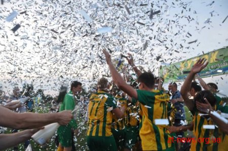 Коростенський ФК «Мал» став чемпіоном кубку області з футболу пам’яті Героїв Небесної Сотні