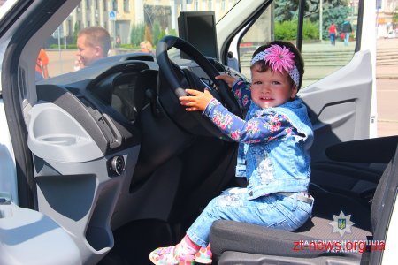 У Житомирі діти мали змогу відчути себе у ролі поліцейського