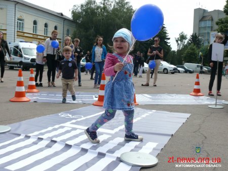 У Житомирі діти мали змогу відчути себе у ролі поліцейського