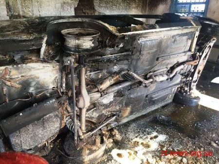 На Житомирщині  після проведення зварювальних робіт спалахнув гараж