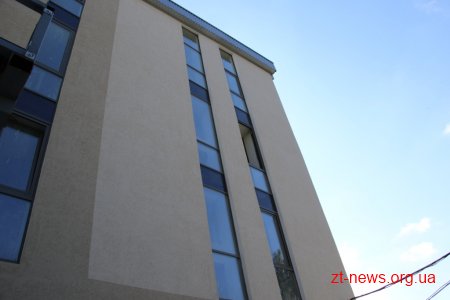 Сергій Сухомлин проінспектував хід виконання робіт в приміщенні корпусу гімназії №3