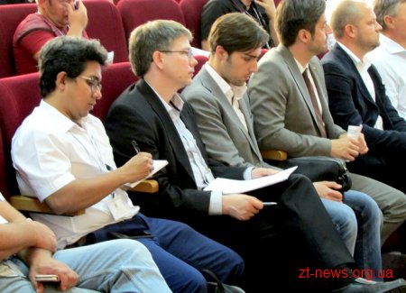 У Житомирі розпочався дводенний Міжнародний форум з ягідництва