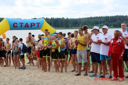 В Гідропарку відбулося урочисте відкриття Всеукраїнського турніру з плавання на відкритій воді