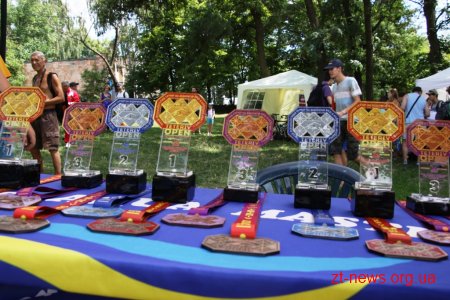 В Гідропарку відбулося урочисте відкриття Всеукраїнського турніру з плавання на відкритій воді