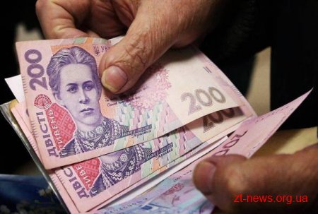 Літня жителька Житомира віддала шахраєві 36 тисяч гривень за "порятунок" онука