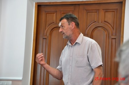 Антирейдерський штаб дозволив СВК «Ружинський» користуватися землею та зібрати урожай