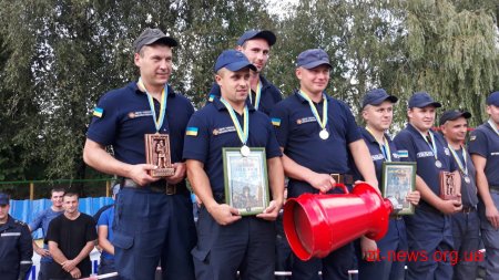 Найкращого пожежного-рятувальника області визначили у Житомирі