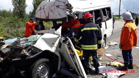 Власника маршрутки, яка поблизу Житомира потрапила в ДТП, затримали поліцейські