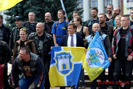 Учасники мотопробігу «За єдність» відвідали Житомир
