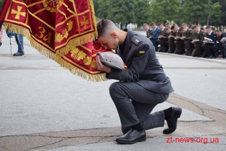 У Житомирському військовому інституті 79 молодих офіцерів отримали дипломи