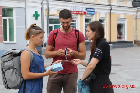 На Михайлівській відбулася акція «Проти ДІЯ торгівлі людьми»