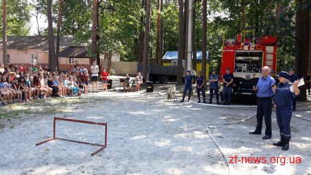 У таборі Супутник діти спробували себе у ролі рятувальників