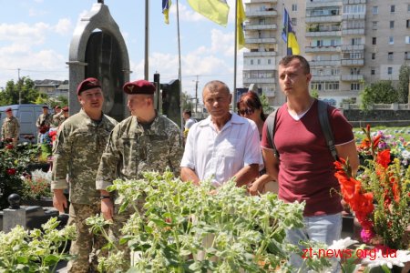 У Житомирі вшанували пам'ять загиблих десантників