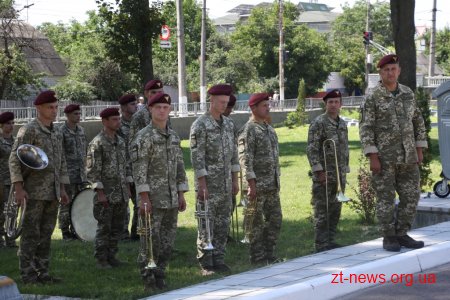 У Житомирі вшанували пам'ять загиблих десантників