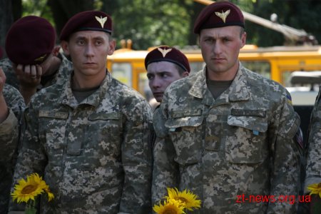 У Житомирі вшанували пам'ять загиблих десантників