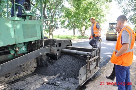 На під’їзді до с. Сонячне ремонтують дорогу