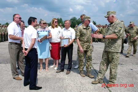 В смт Озерному відбулися урочистості з нагоди Дня Повітряних Сил