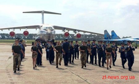 В смт Озерному відбулися урочистості з нагоди Дня Повітряних Сил