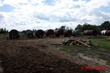 На Житомирщині перевірили підприємців, які випалюють вугілля