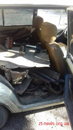 Жителі Житомирщини намагалися вивезти з Чорнобильської зони металобрухт
