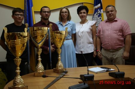 На Чемпіонаті світу з середньовічного бою збірна команда України здобула 2 золоті та 3 срібні медалі