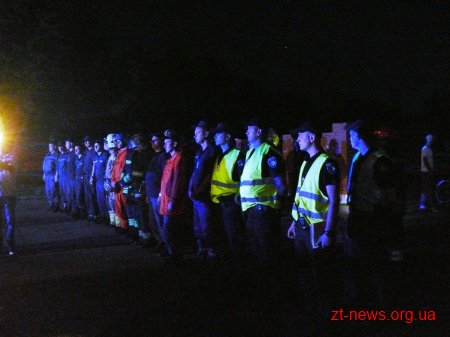 У Житомирі вночі відбулися навчання з порятунку потерпілих в ДТП