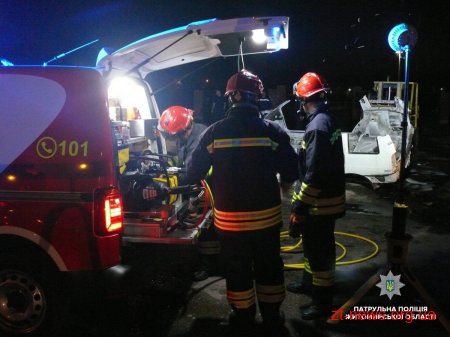 У Житомирі вночі відбулися навчання з порятунку потерпілих в ДТП