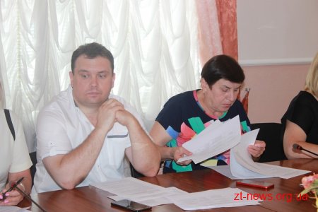 Два комунальних заклади області залишились без директорів