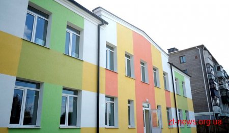 У Коростишеві завершують реконструкцію будинку дитячої творчості
