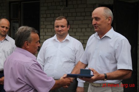 Напередодні Дня пасічника голова обласної ради Володимир Ширма привітав бджолярів Житомирщини