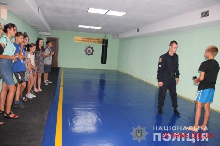 У Житомирі юні вартові правопорядку розпочали знайомство зі службами обласної поліції