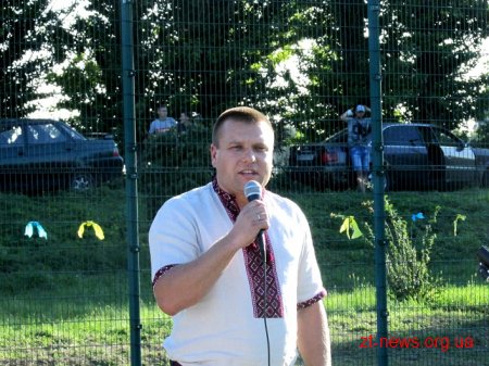 Три нових футбольних майданчика зі штучним покриттям з'явились на Житомирщині