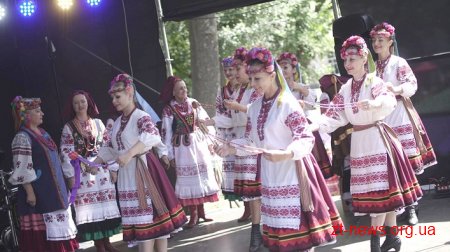 На Житомирщині пройшов 15-й фестиваль декоративно-ужиткового мистецтва «Рушники мого краю»