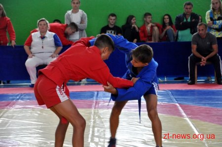 У Житомирі розпочався триденний всеукраїнський турнір зі спортивного та бойового самбо