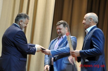 На підсумкову колегію працівників освіти зібралися освітяни з усієї області
