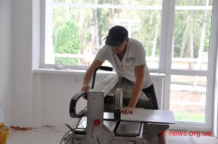 У Центрі вертебрології на 80% завершили благоустрій та підготували всі стіни до фарбування