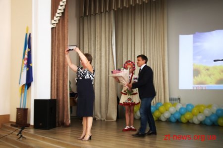 На конференції працівників освіти міста нагородили кращих вчителів