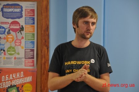 В рамках проведення кінофестивалю «ЖУК» його організатори проводять тематичні зустрічі з учасниками