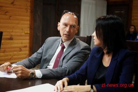 Ігор Гундич підписав два меморандуми про співпрацю з інвесторами