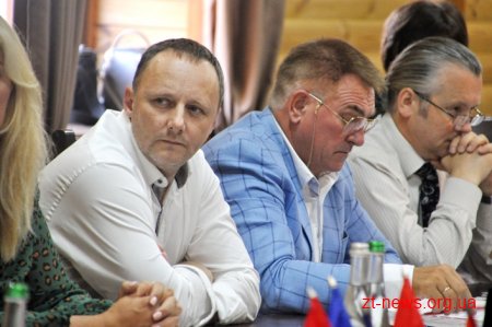 Ігор Гундич підписав два меморандуми про співпрацю з інвесторами