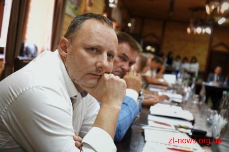 Ігор Гундич підписав два меморандуми про співпрацю з інвесторами
